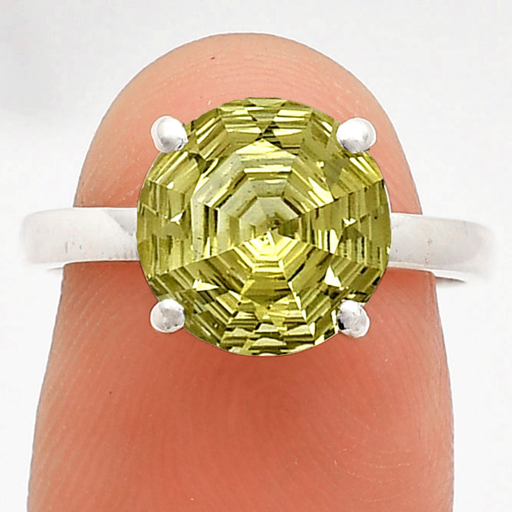 Fancy Cut Premium Natural Green Gold Ring size-7 R-1019 19-ER10237