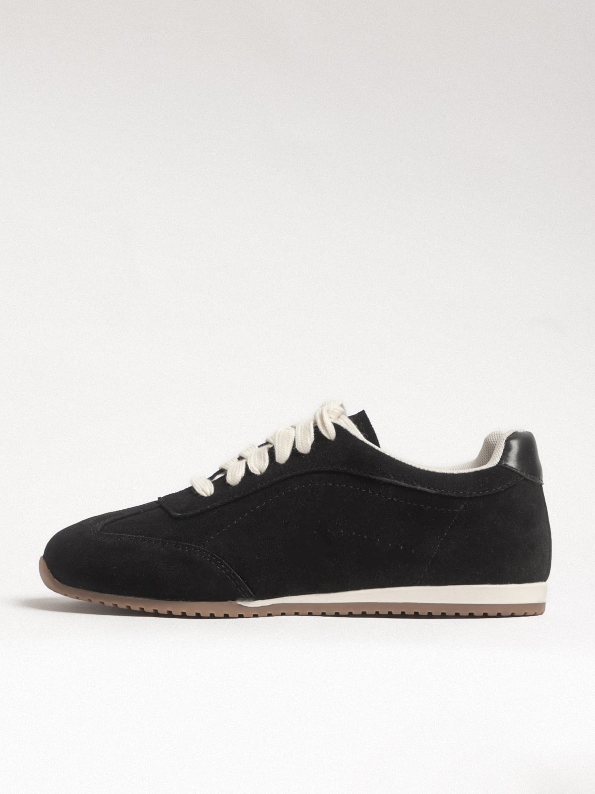 Women's leather casual shoes