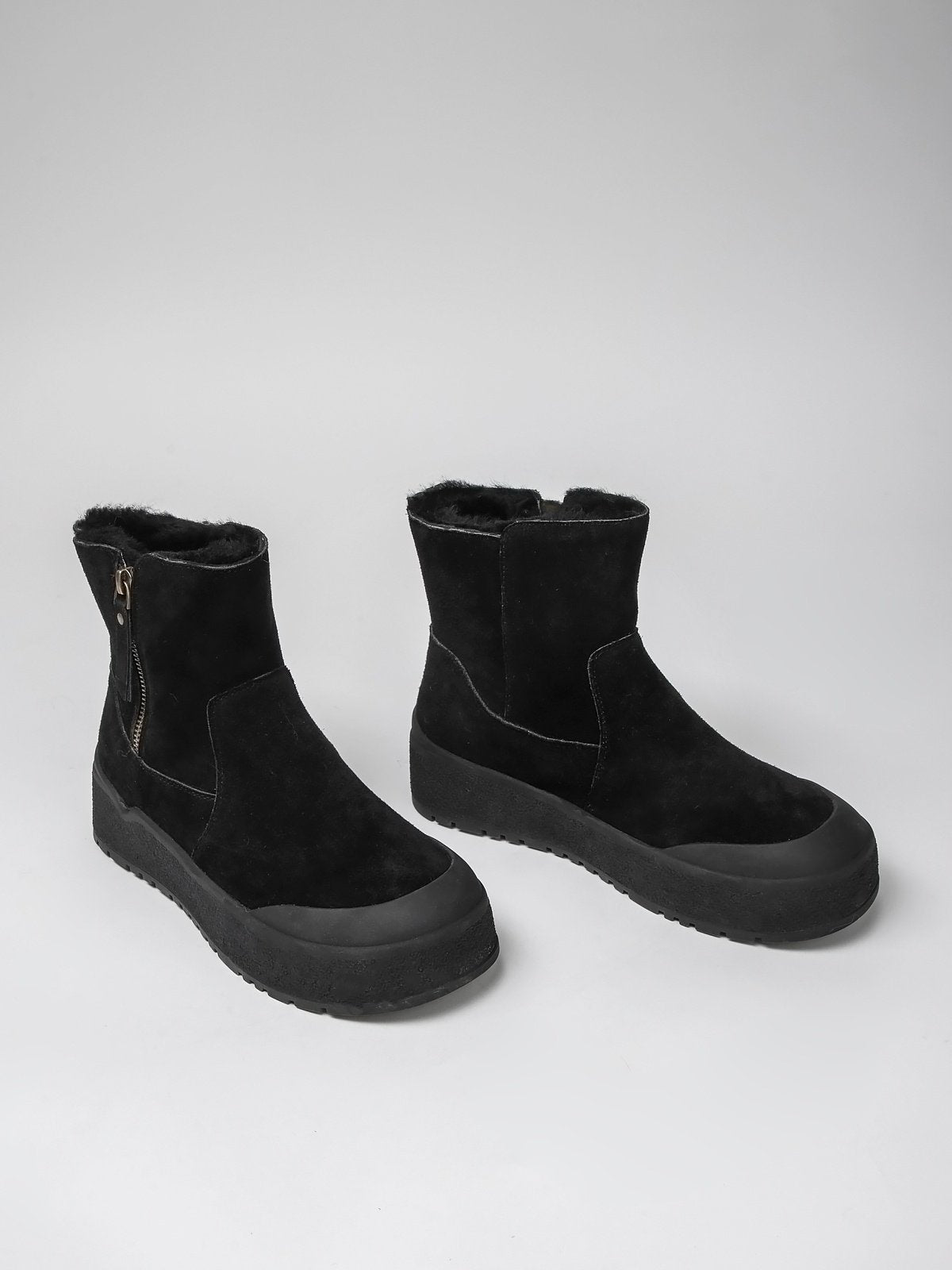Women's leather boots