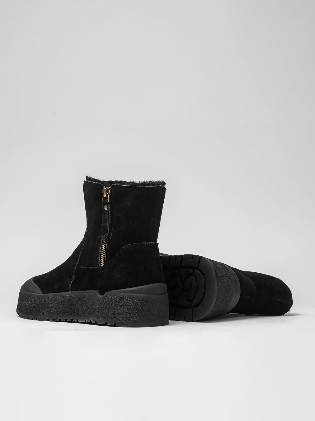 Women's leather boots