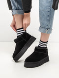 Women's leather boots with insulation