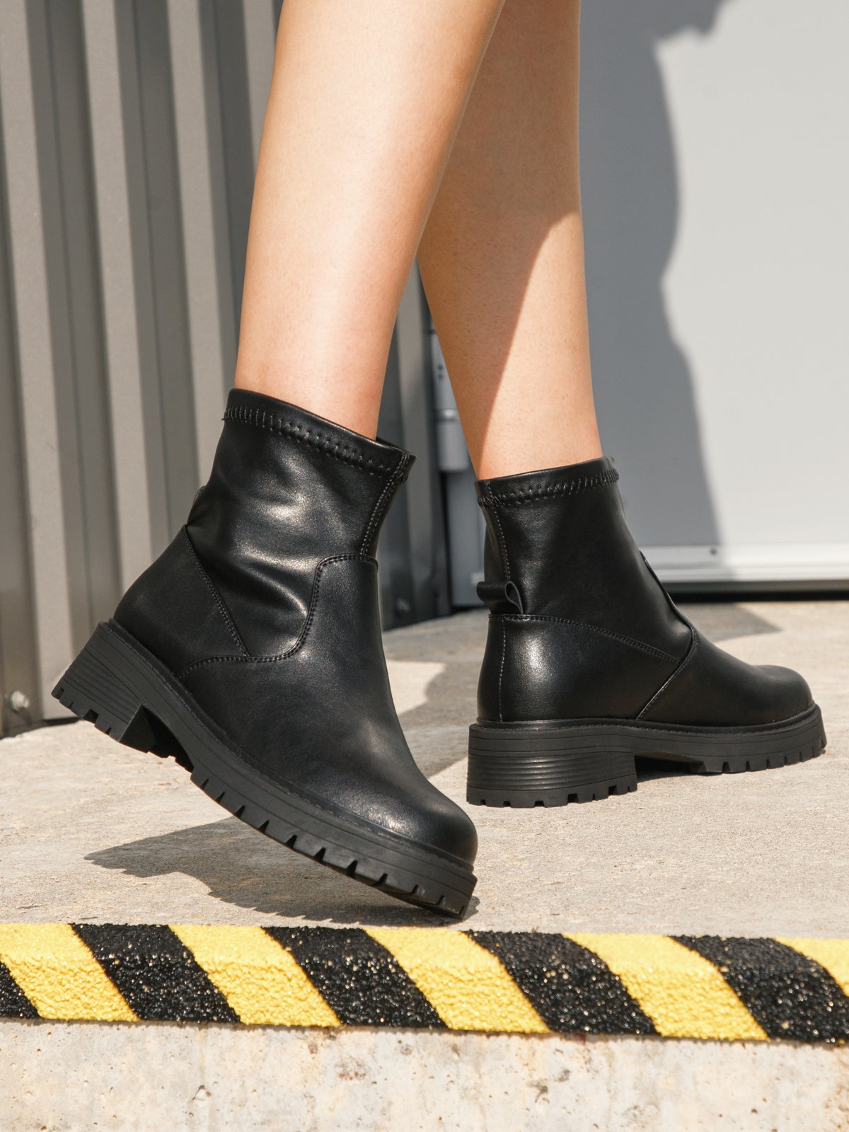 Women's ankle boots