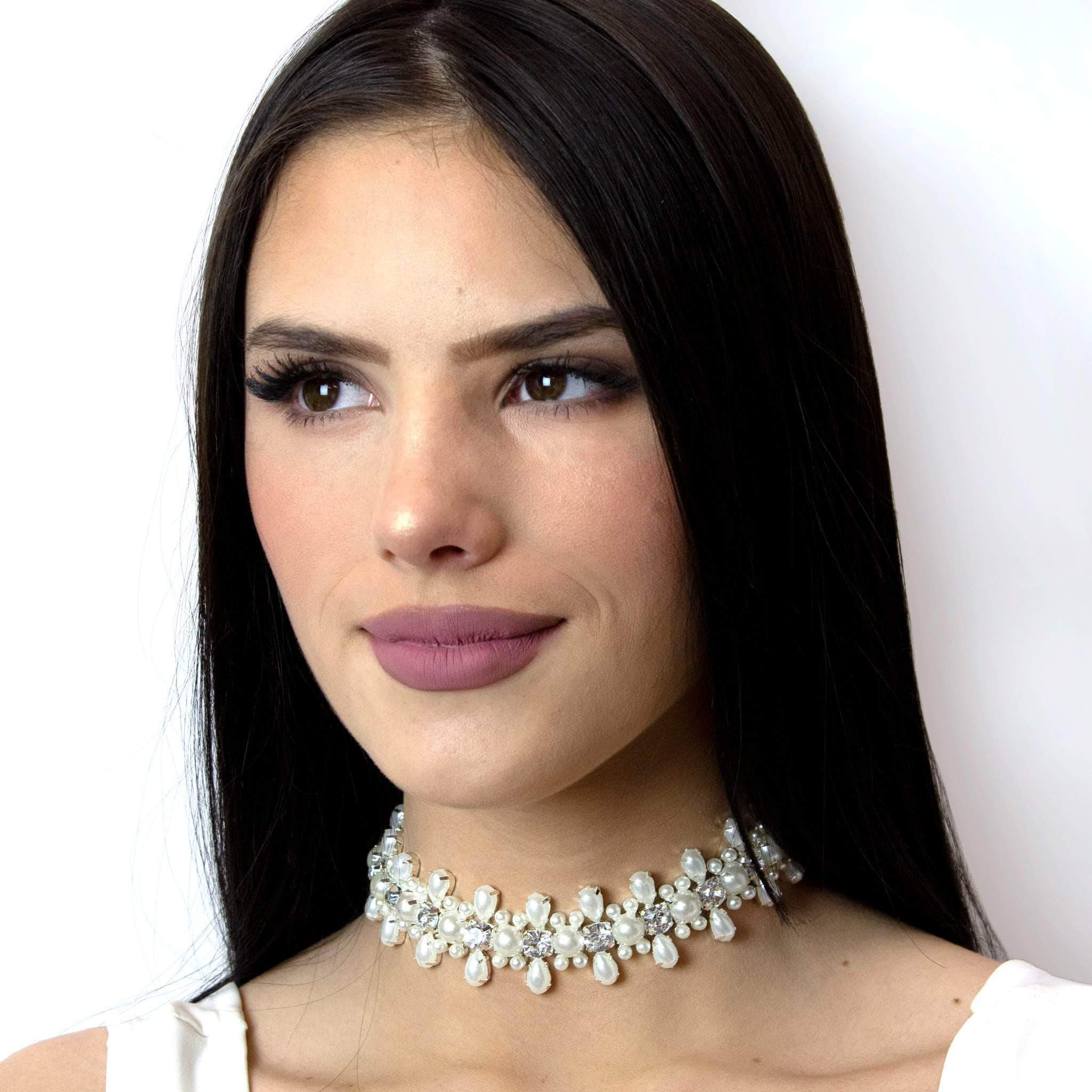 #16712 - Stretch Pearl Cluster Choker